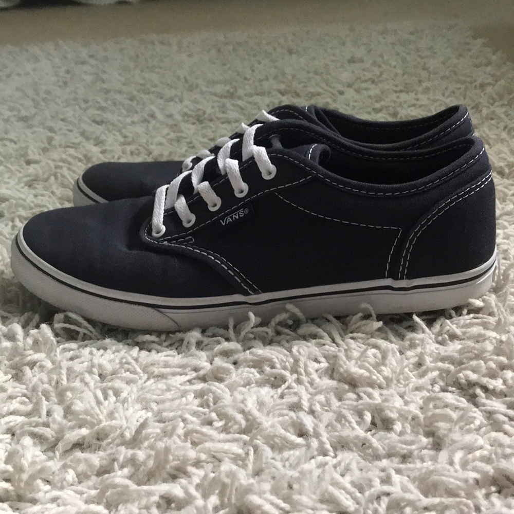 Vans - Picture 3 of 3